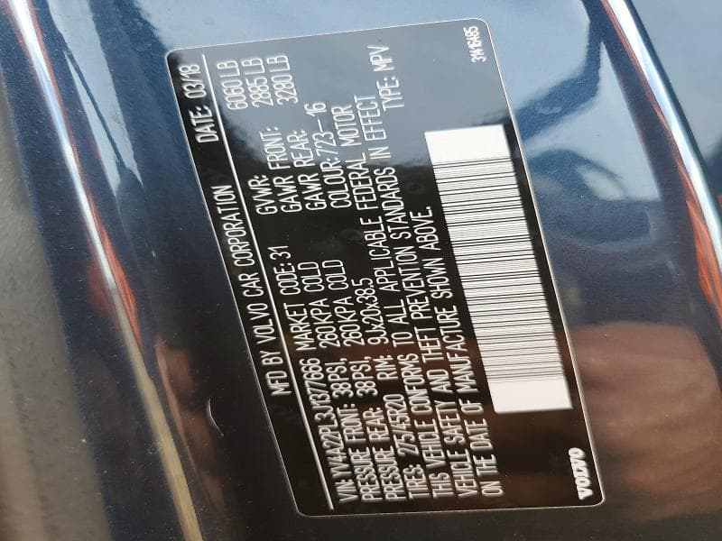 2018 VOLVO XC90 T6 12