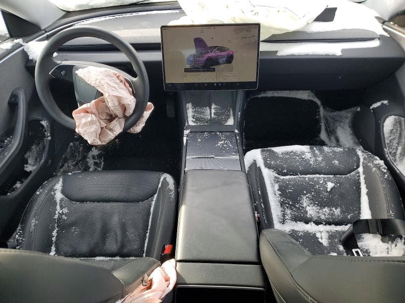 2024 TESLA MODEL 3 8