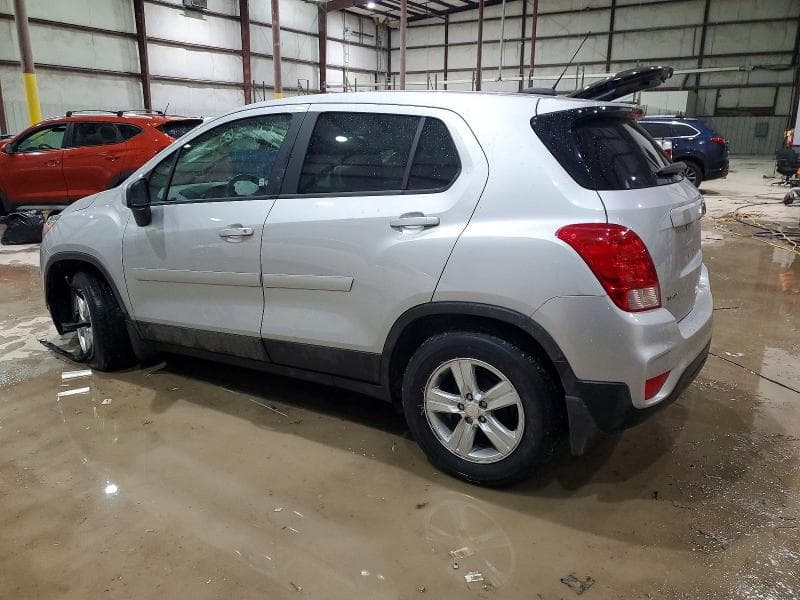 2019 CHEVROLET TRAX LS 2