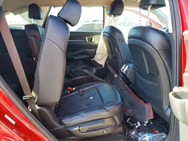 2022 KIA SORENTO S S 11