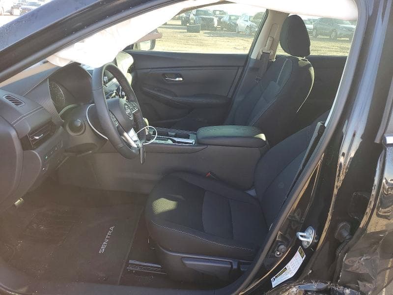 2025 NISSAN SENTRA SV 7