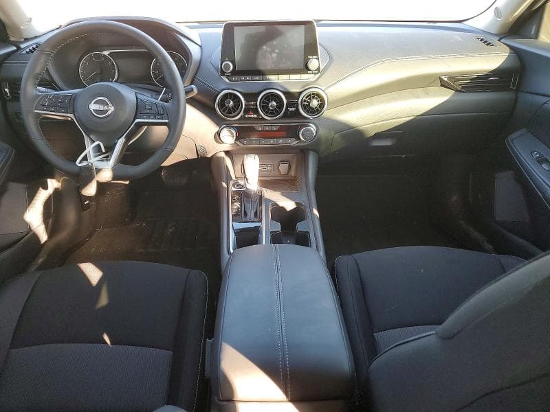 2025 NISSAN SENTRA SV 8