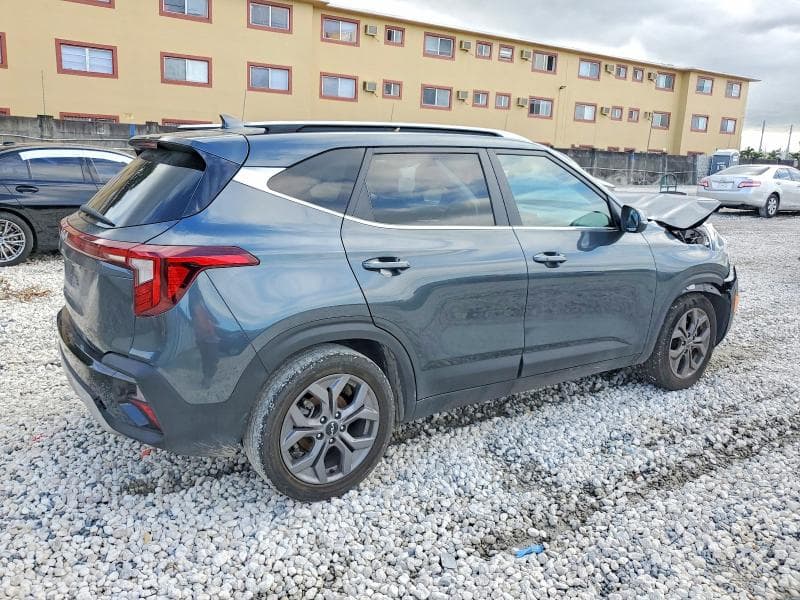 2024 KIA SELTOS S 3