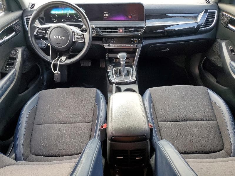2024 KIA SELTOS S 8