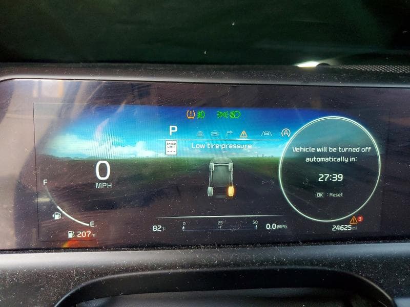 2024 KIA SELTOS S 9