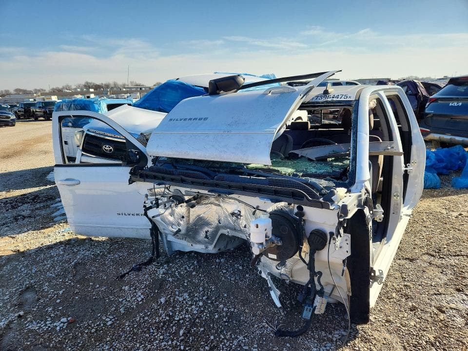 2017 CHEVROLET SILVERADO - 1