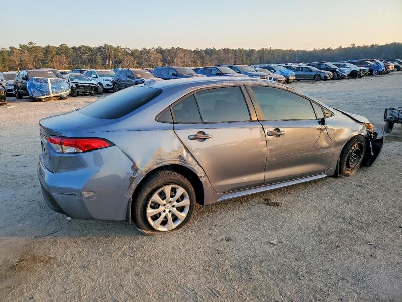 2026 TOYOTA COROLLA LE LE 3