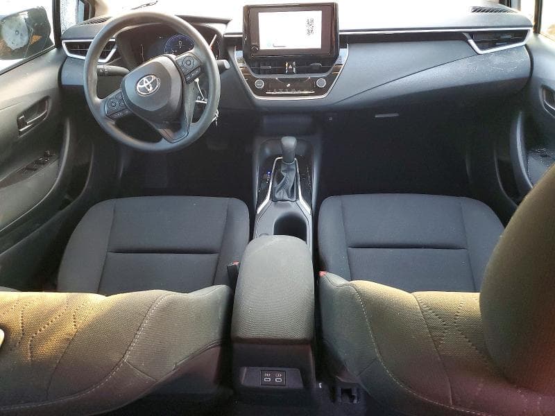 2026 TOYOTA COROLLA LE LE 8