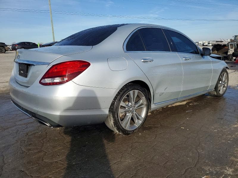 2017 MERCEDES-BENZ C 300 300 3