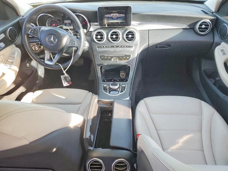 2017 MERCEDES-BENZ C 300 300 8