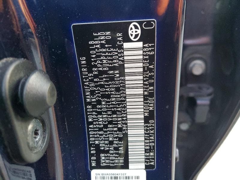 2020 TOYOTA COROLLA SE 12
