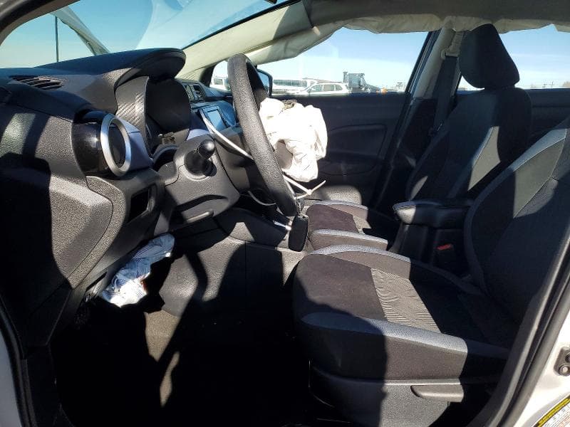 2023 NISSAN VERSA SV 7