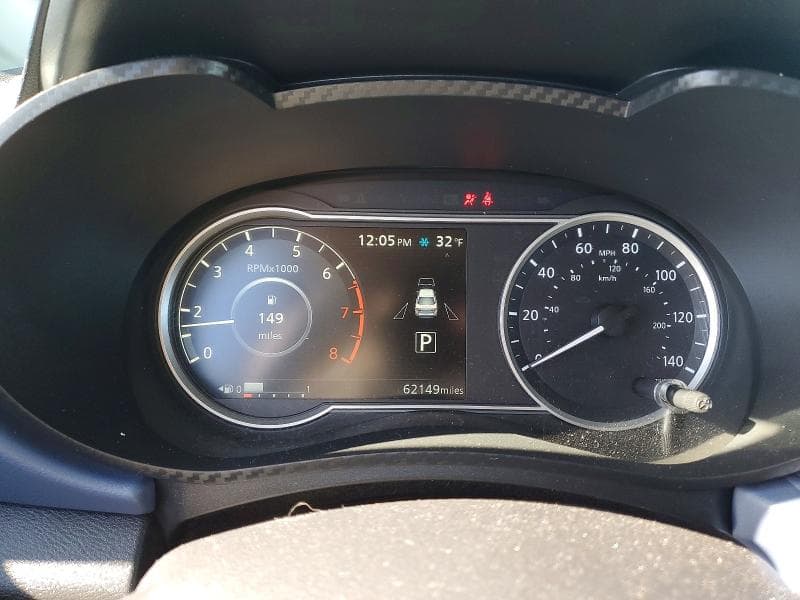 2023 NISSAN VERSA SV 9