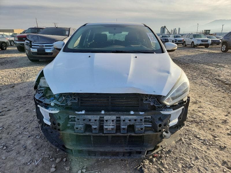 2017 FORD FOCUS SE 5