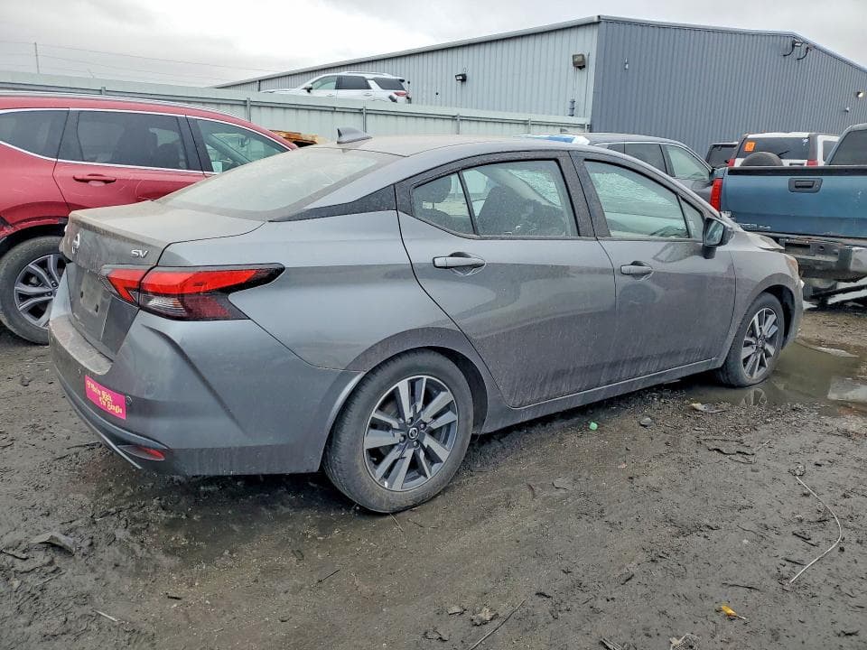 2021 NISSAN VERSA SV 3