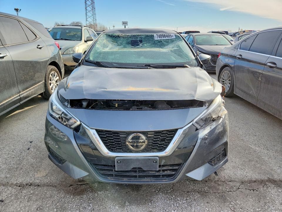 2021 NISSAN VERSA SV 5
