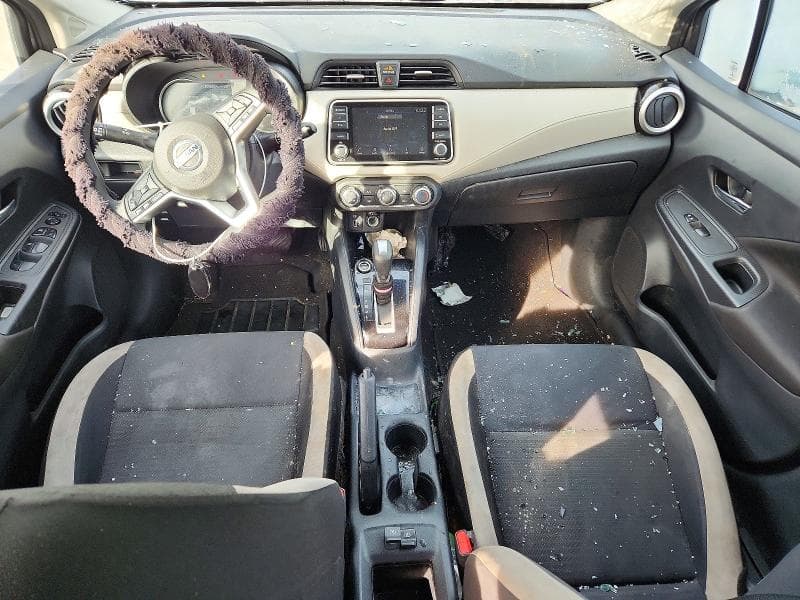 2021 NISSAN VERSA SV 8