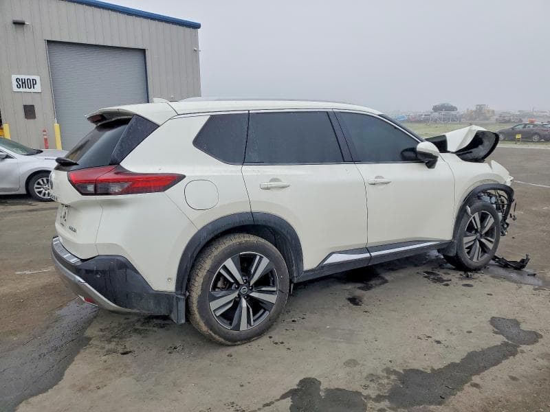 2021 NISSAN ROGUE PLATINUM 3