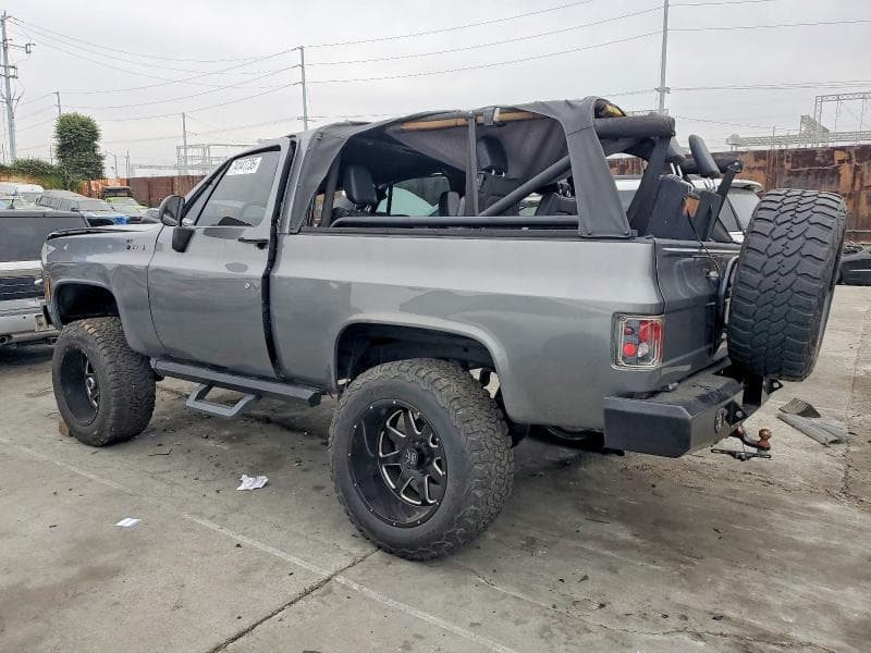1976 CHEVROLET BLAZER 2