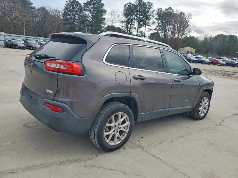 2018 JEEP CHEROKEE 3