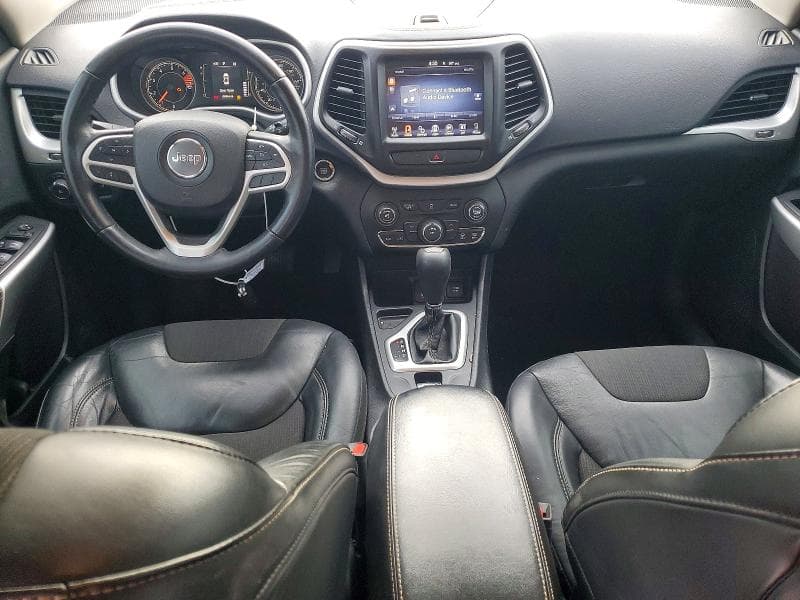 2018 JEEP CHEROKEE 8