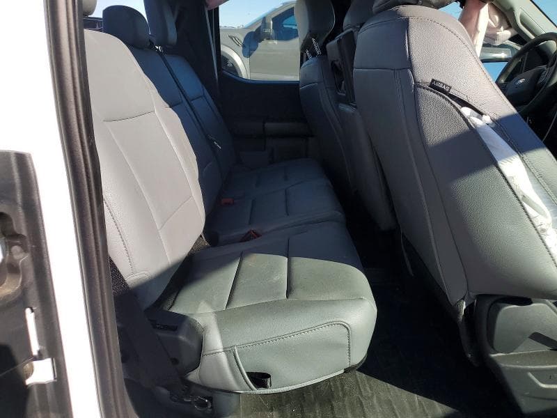2025 FORD F150 XL 10