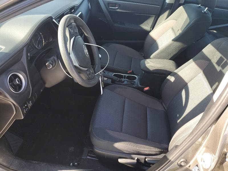 2018 TOYOTA COROLLA LE 7