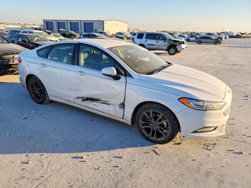 2018 FORD FUSION SE 4
