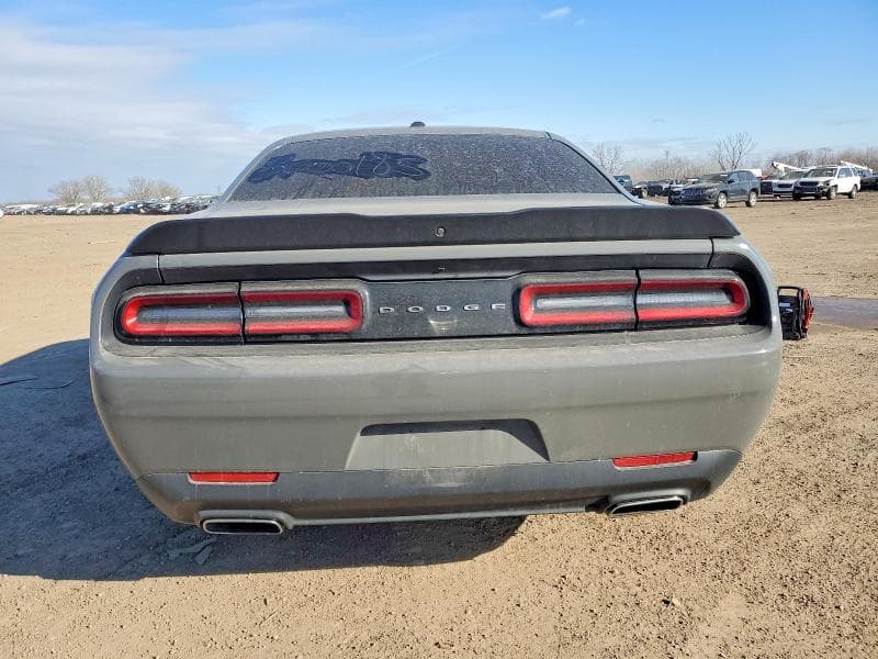 2018 DODGE CHALLENGER SXT 6