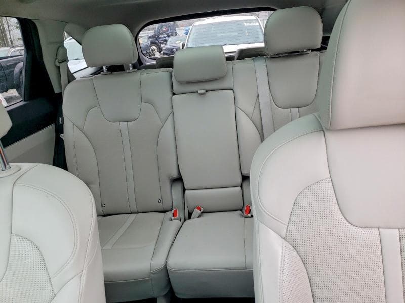 2024 KIA SORENTO S S 10
