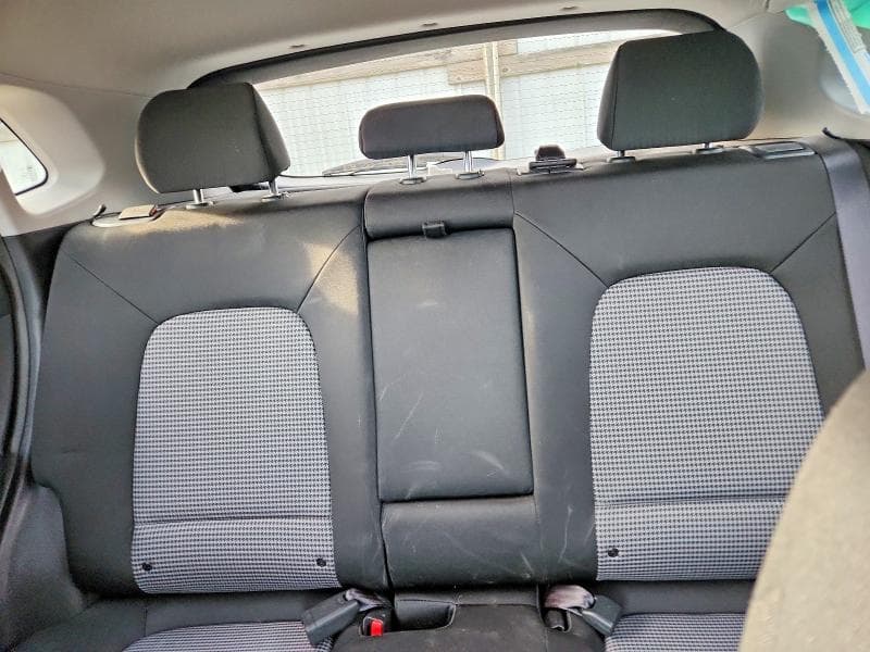 2020 HYUNDAI KONA SEL 10