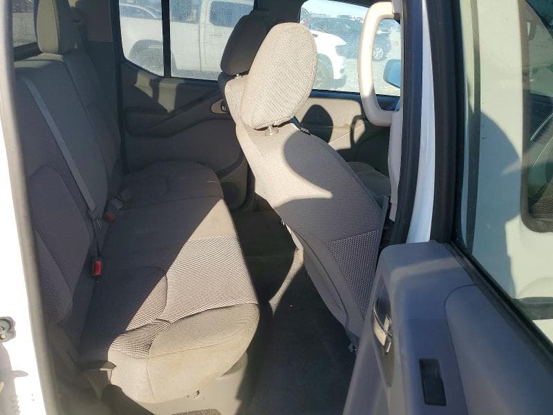 2019 NISSAN FRONTIER SV 10