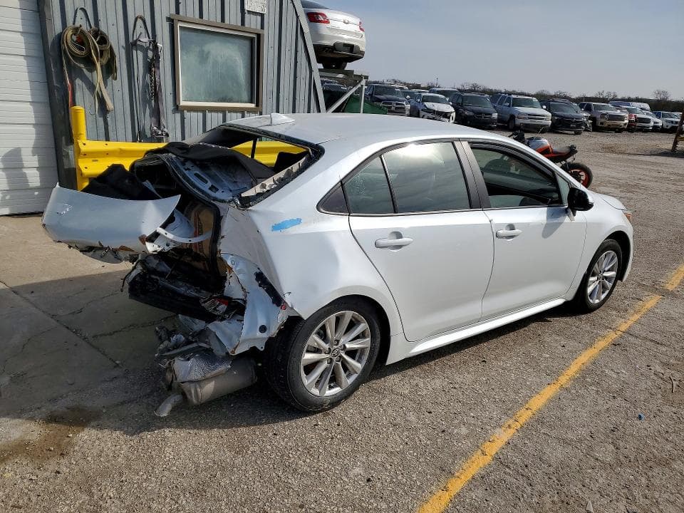 2025 TOYOTA COROLLA LE 3