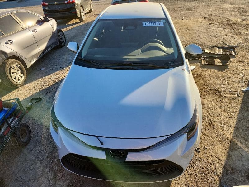 2025 TOYOTA COROLLA LE 5