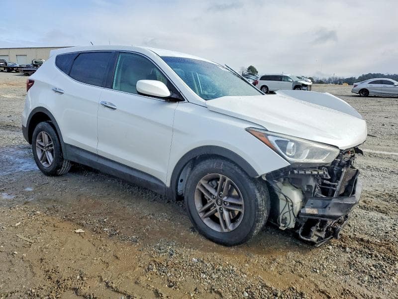 2018 HYUNDAI SANTA FE SPORT 4