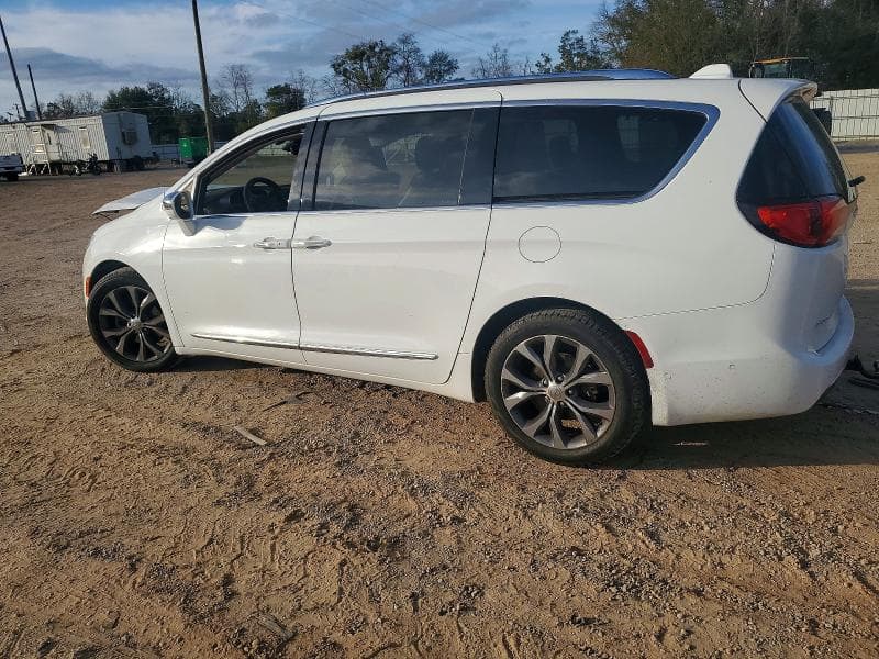 2017 CHRYSLER PACIFICA LIMITED 2