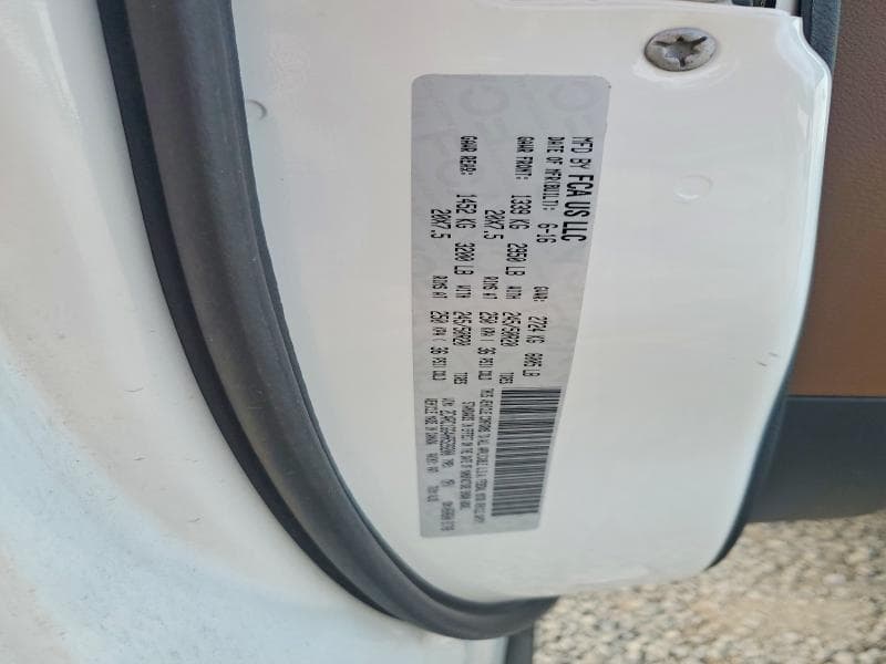 2017 CHRYSLER PACIFICA LIMITED 13