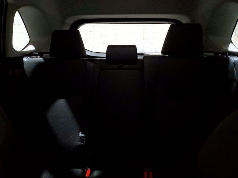 2025 TOYOTA RAV4 XLE 10