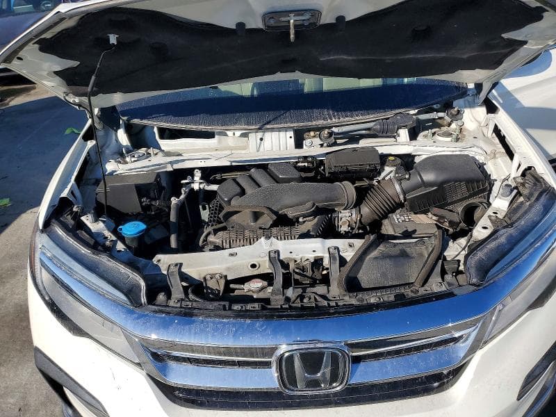 2019 HONDA PILOT ELITE 12
