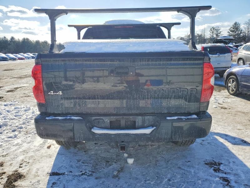 2017 TOYOTA TUNDRA 6