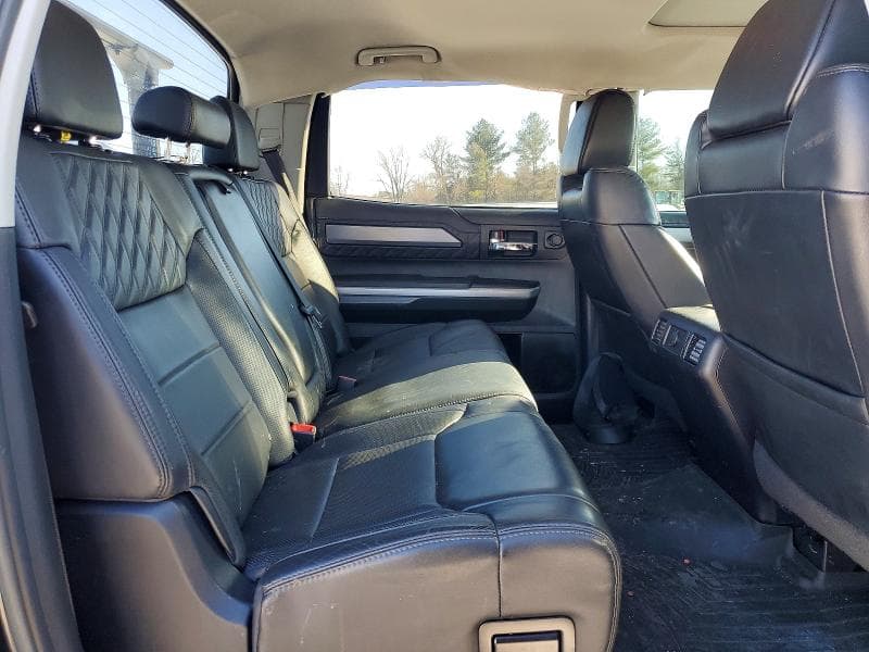 2017 TOYOTA TUNDRA 10