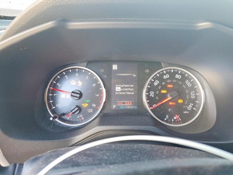 2021 TOYOTA RAV4 XLE 9