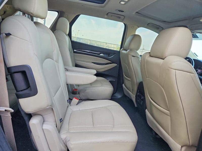 2021 BUICK ENCLAVE ESSENCE 11