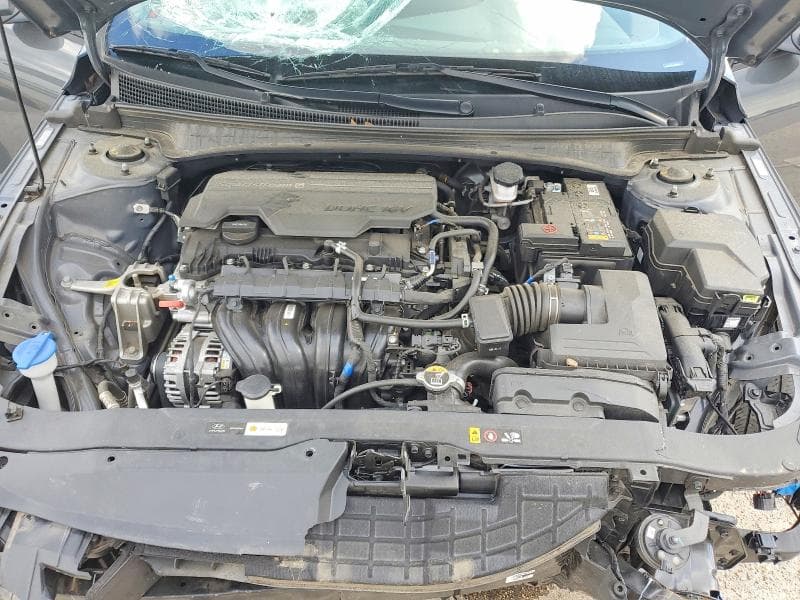 2024 HYUNDAI ELANTRA SEL 12