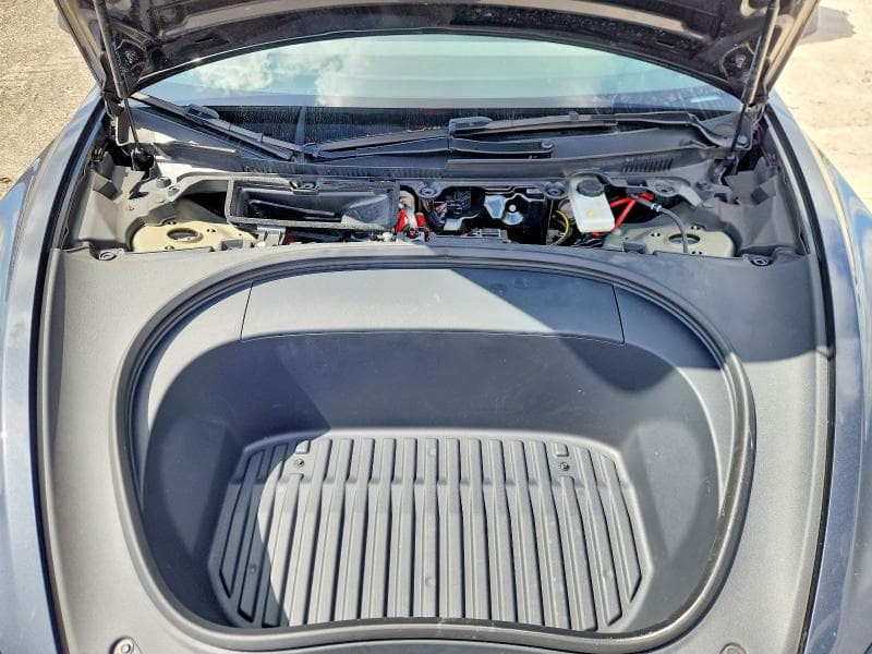 2024 TESLA MODEL 3 11