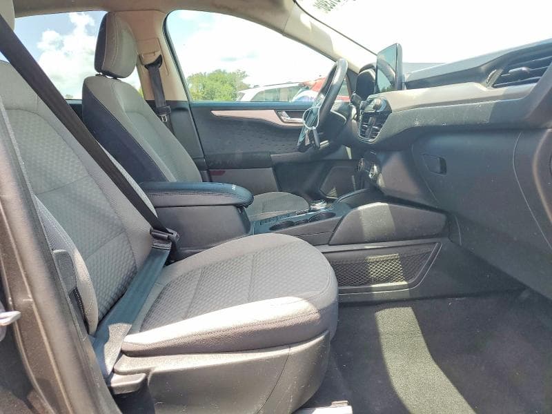 2020 FORD ESCAPE SE 7