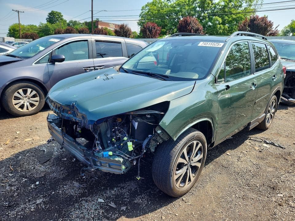2023 SUBARU FORESTER LIMITED - 1