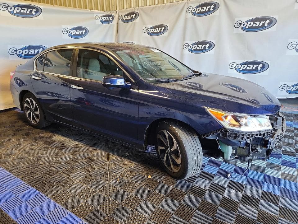 2017 HONDA ACCORD EX 4