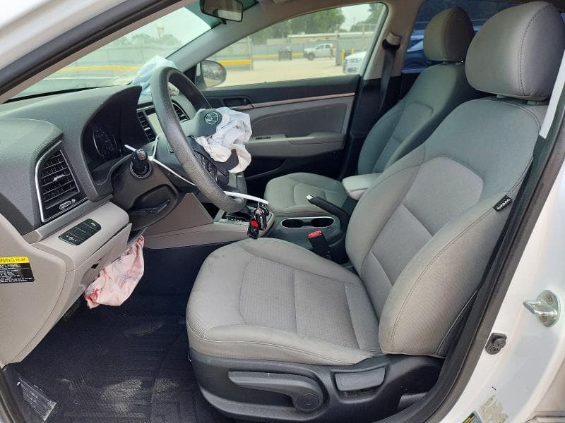 2017 HYUNDAI ELANTRA SE SE 7