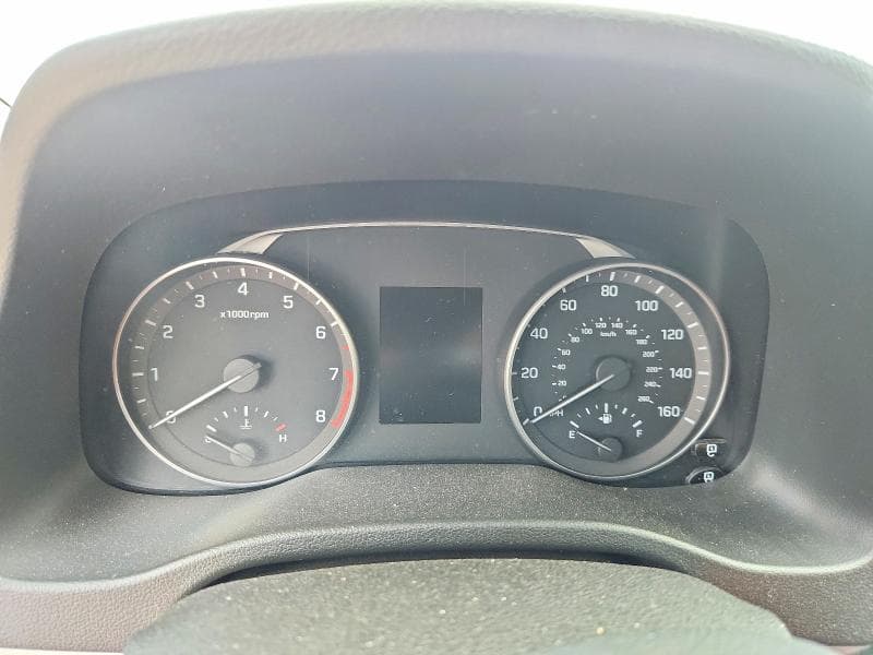 2017 HYUNDAI ELANTRA SE SE 9